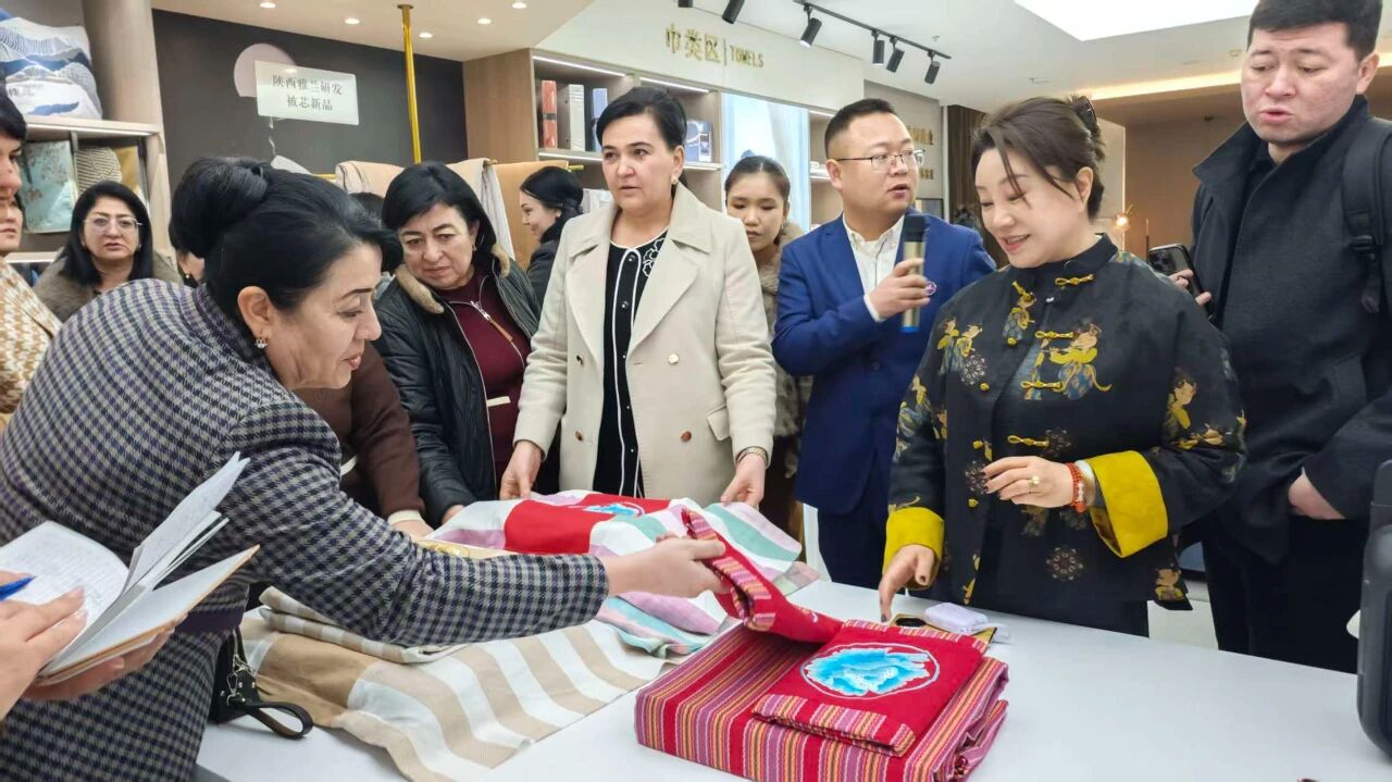 Uzbekistan Women Visit Shaanxi Yalan 7